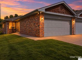 5444 Pioneers Blvd, Lincoln, NE 68506