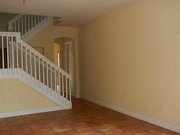 4th image of 6984 Julia Gardens Dr