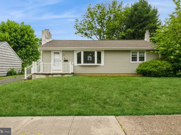 74 Sadie St, Hamilton, NJ 08619