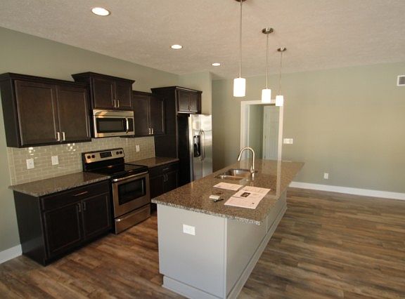 5th image of 4977 Mandarin Dr
