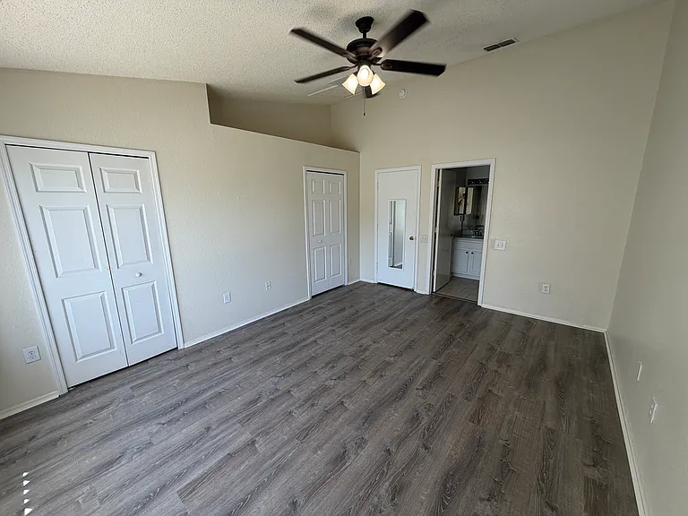 Bedroom #1