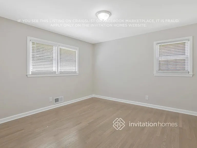 2635 Arrowood Dr — Photo 14