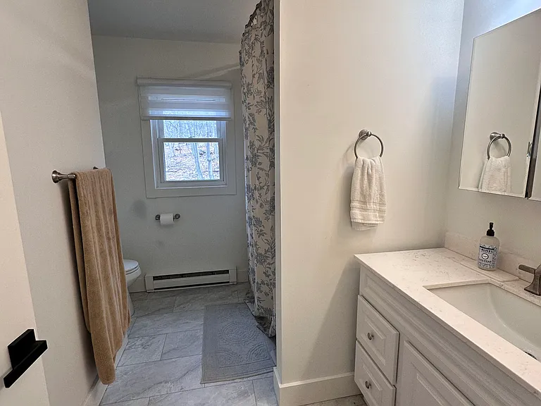58 Mark Dr — Photo 6