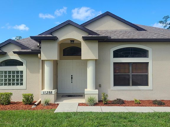 Quality house with fully landscaped yard