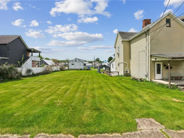 276 Morewood Ave, Blairsville, PA 15717