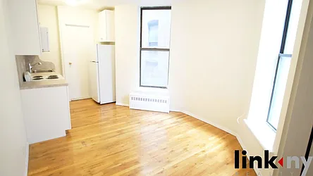 Rented by Link NY Realty