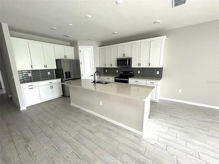 17663 Saw Palmetto Ave — Photo 20