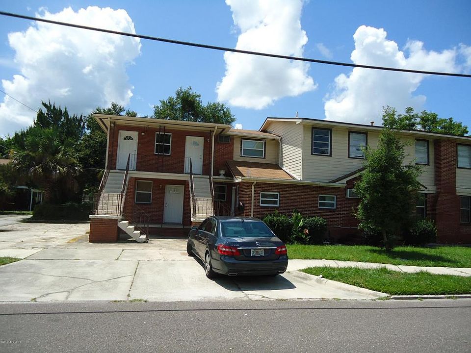 1st image of 1436 Palm Ave #1436