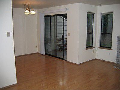 4th image of 4019 159th Ave NE
