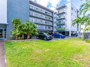 900 SW 84th Ave APT 306A, Miami, FL 33144