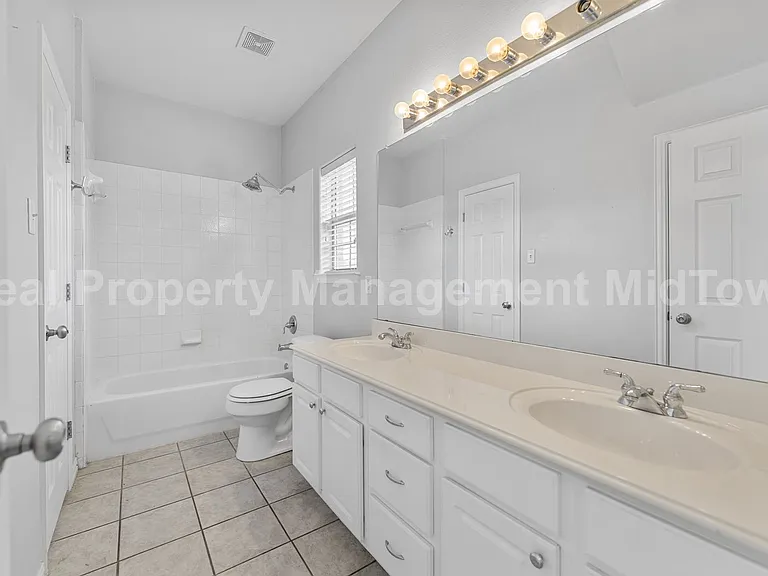 343 Mesquite Hill Dr — Photo 13