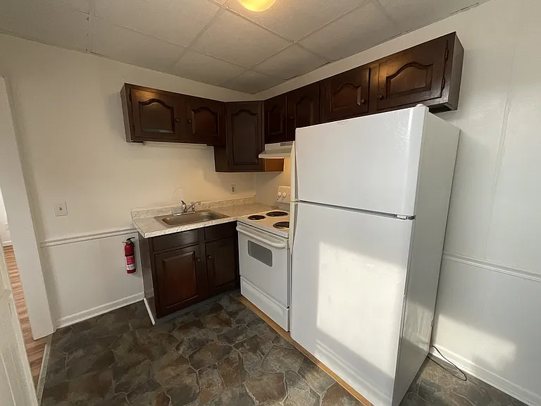 60 Chambersburg St #4 — Photo 5