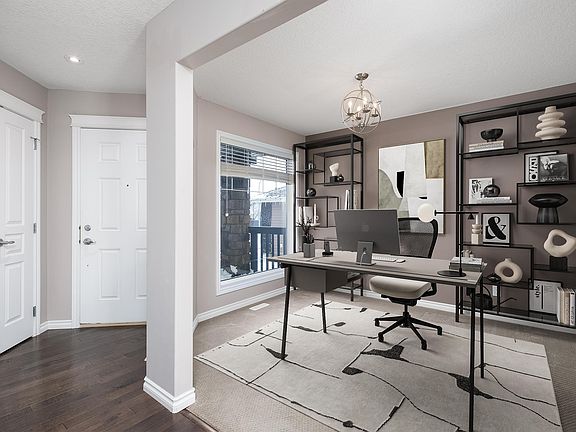 4th image of 69 Cavan Cres