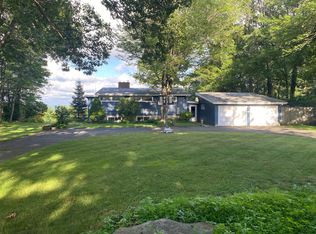 48 Savarese Ln, Burlington, CT 06013