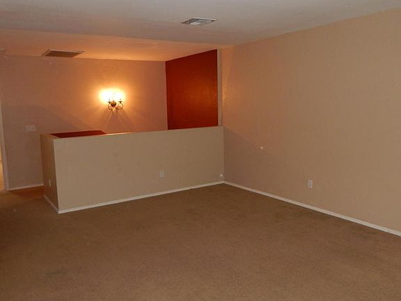 5th image of 274 E Mountain Alder St