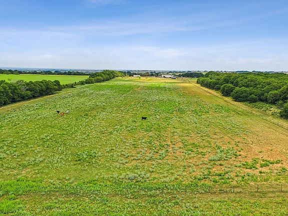 4th image of 298 Townson Rd