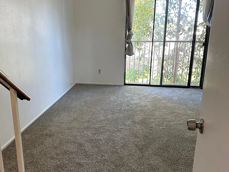 3431 Artesia Blvd #24 — Photo 33