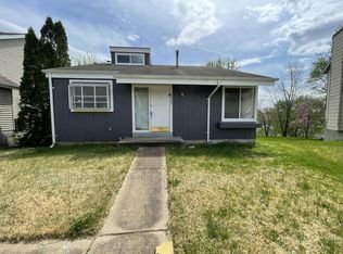 12942 High Crest St, Florissant, MO 63033