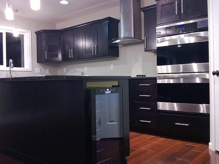 3034 Ridge Dr E — Photo 2