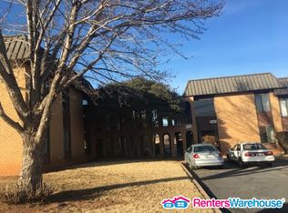 2201 W Modelle Ave APT 10, Clinton, OK 73601