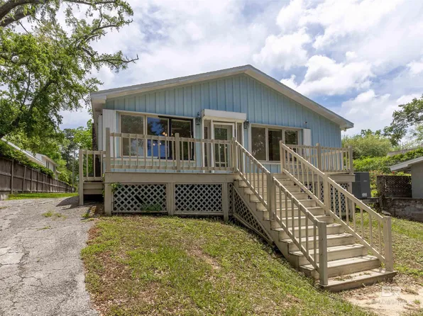 724 S Mobile St, Fairhope, AL 36532