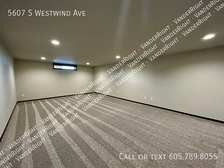 5607 S Westwind Ave — Photo 27
