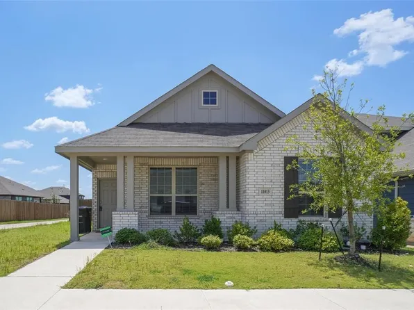 11013 Firebrush Ln, Fort Worth, TX 76108