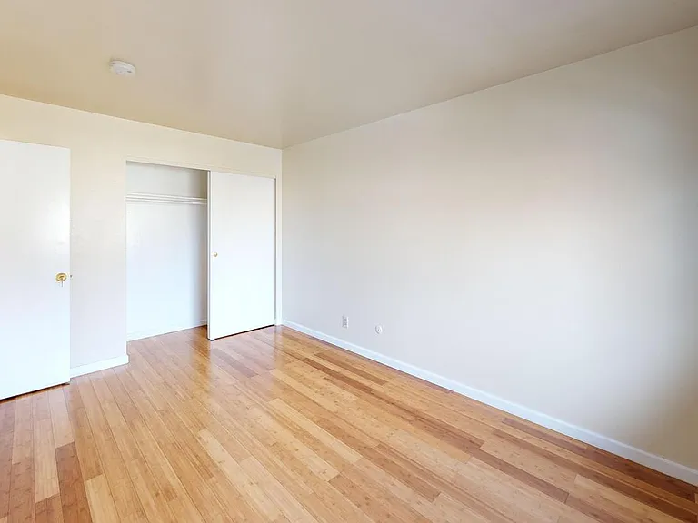 702 Cassia St — Photo 6