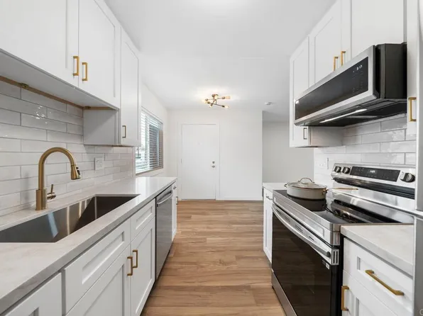 3825 Van Dyke Ave APT 3, San Diego, CA 92105