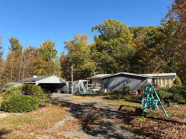 9942 Wigwam Trl, Linesville, PA 16424