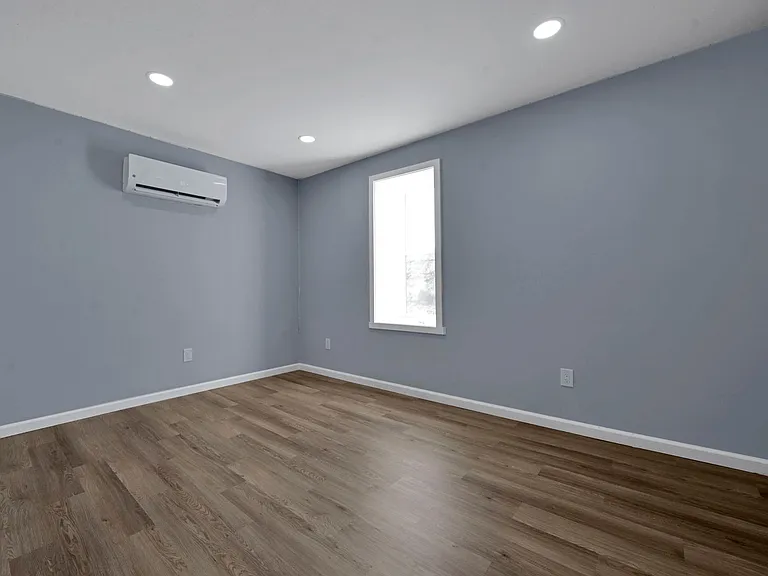 786 Thomas Ave #786 — Photo 7