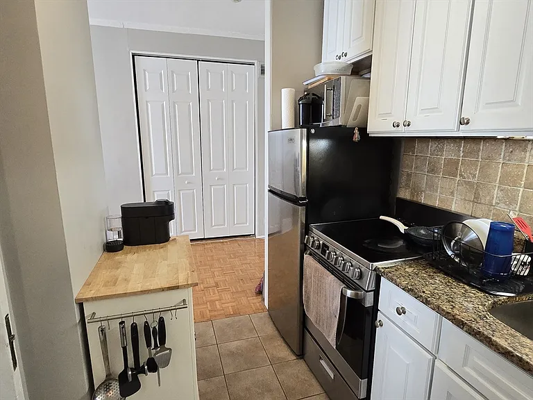 21 Beacon St #10C — Photo 10