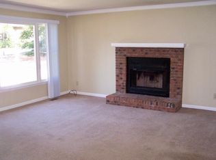 228 Rosehaven Dr, Raleigh, NC 27609