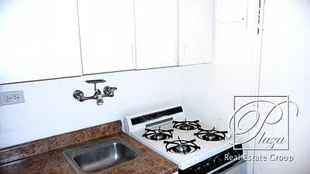 Rented by Plaza Real Estate Group