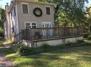 1049 Hedding Jacksonville Rd, Bordentown, NJ 08505