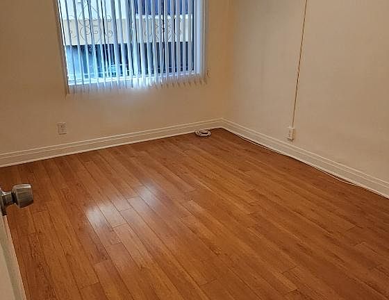 5th image of 1938 1/2 Cheremoya Ave #1938-1/2