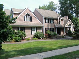 1809 Hidden Pond Ln, Toms River, NJ 08755