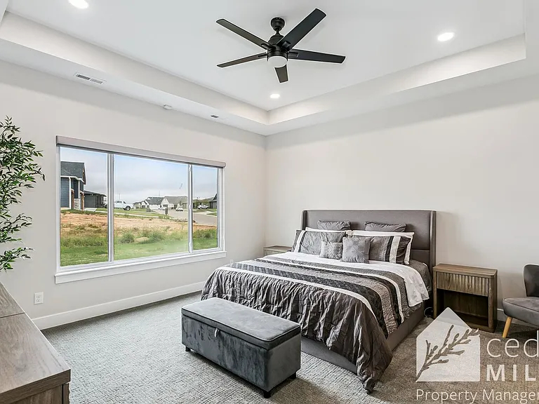 1502 N Emerald Valley Dr — Photo 12