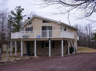 145 Laurel Ln, Blakeslee, PA