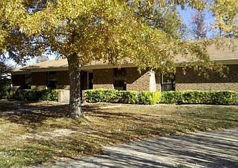 1st image of 44 Meadowview Dr