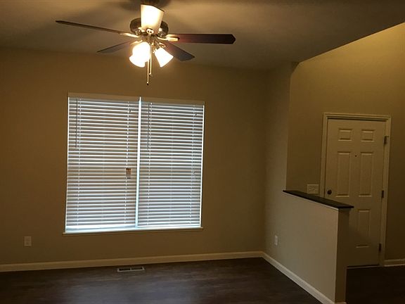 2nd image of 701 Cedar Run Dr