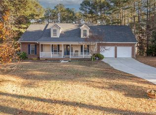 301 Senter Ln, Bunnlevel, NC 28323
