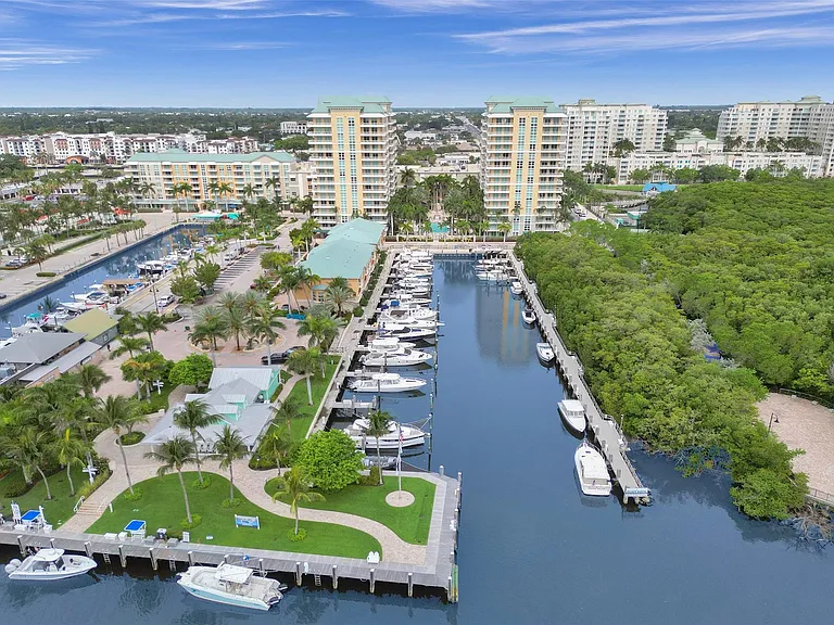 700 E Boynton Beach Blvd #406 — Photo 36