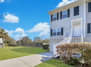 375 Laurel Oak Ln, Thunderbolt, GA 31404