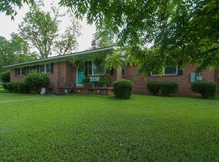 209 Lawrence St, Linden, AL 36748
