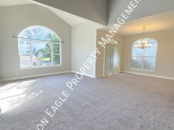 3rd image of 425 N Storybook Way
