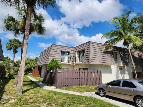1749 N Congress Ave Suite C, West Palm Beach, FL 33401