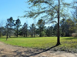 Country Club Rd, McComb, MS 39648