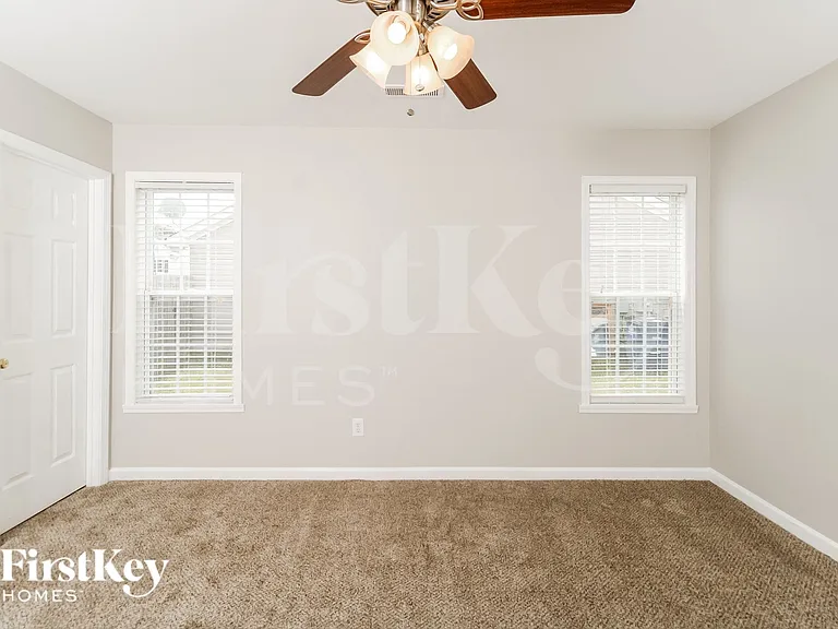 5114 Fiddlers Run Dr — Photo 8