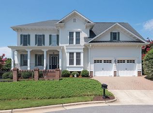 12701 Topiary Ct, Raleigh, NC 27614